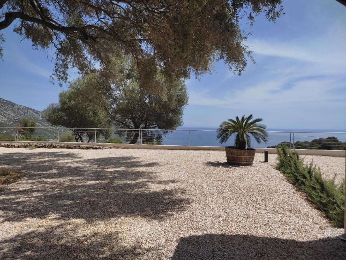 Hotel Pranos Turismo Rurale קאלה גונונה מראה חיצוני תמונה