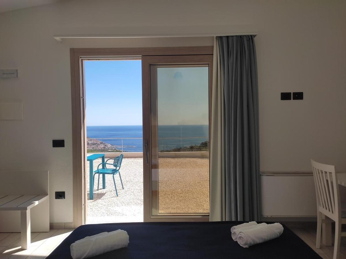 Hotel Pranos Turismo Rurale קאלה גונונה מראה חיצוני תמונה